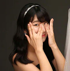 Mina Lee